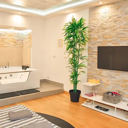 Hedonist Spa-ablok 1 Apartment Belgrade